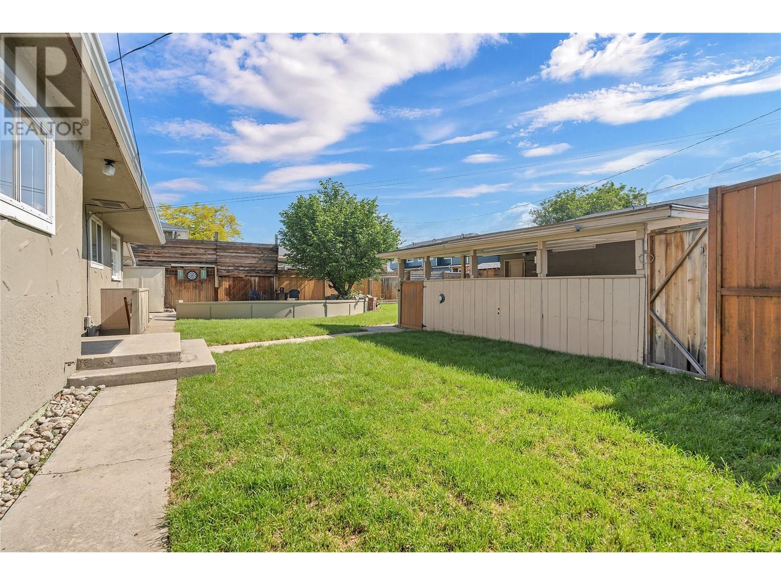 1160 Moosejaw Street, Penticton, British Columbia  V2A 5T9 - Photo 23 - 10351226