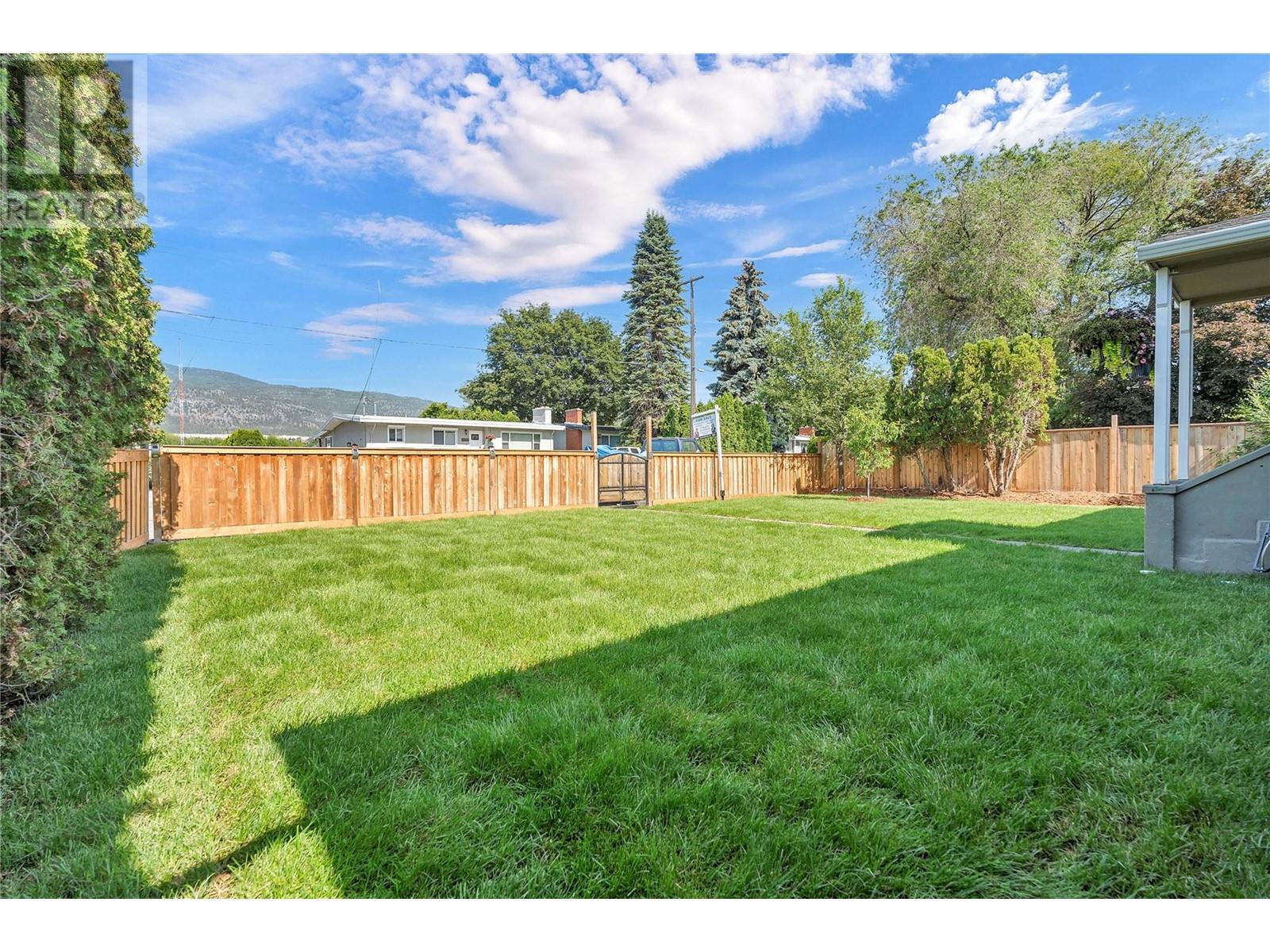 1160 Moosejaw Street, Penticton, British Columbia  V2A 5T9 - Photo 31 - 10351226