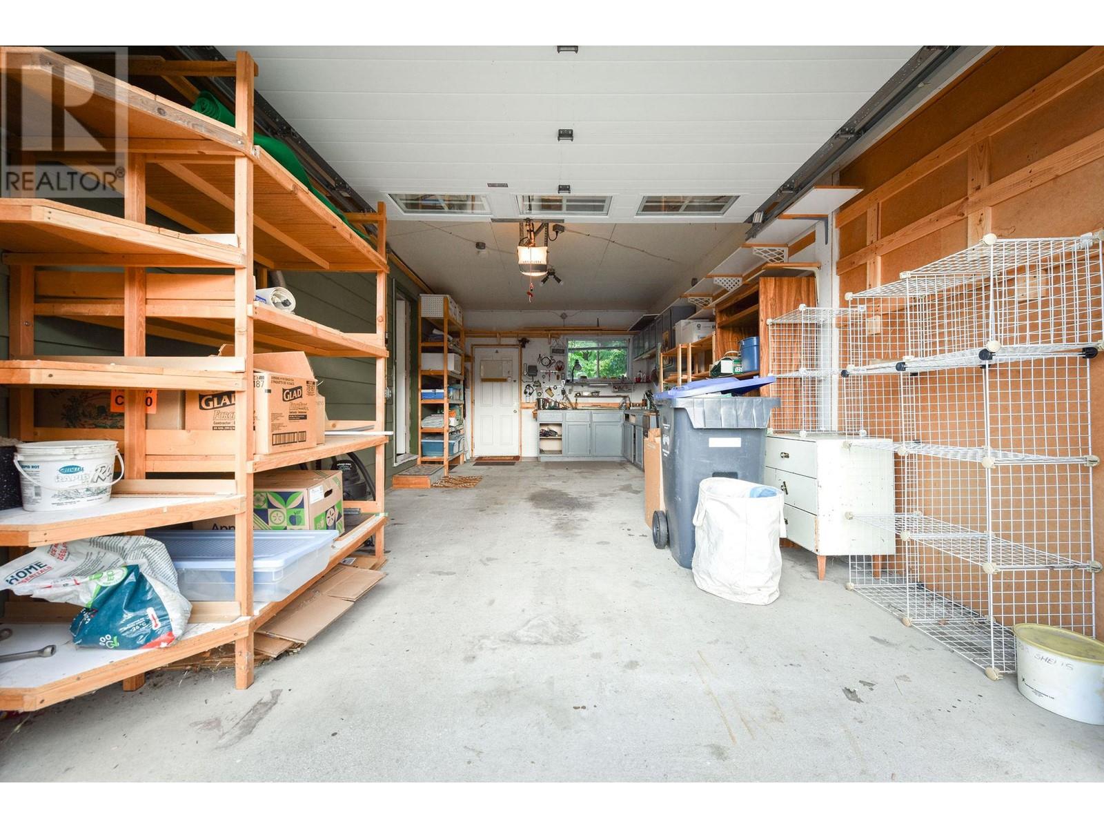 176 Chambers Place, Penticton, British Columbia  V2A 6T7 - Photo 19 - 10351258