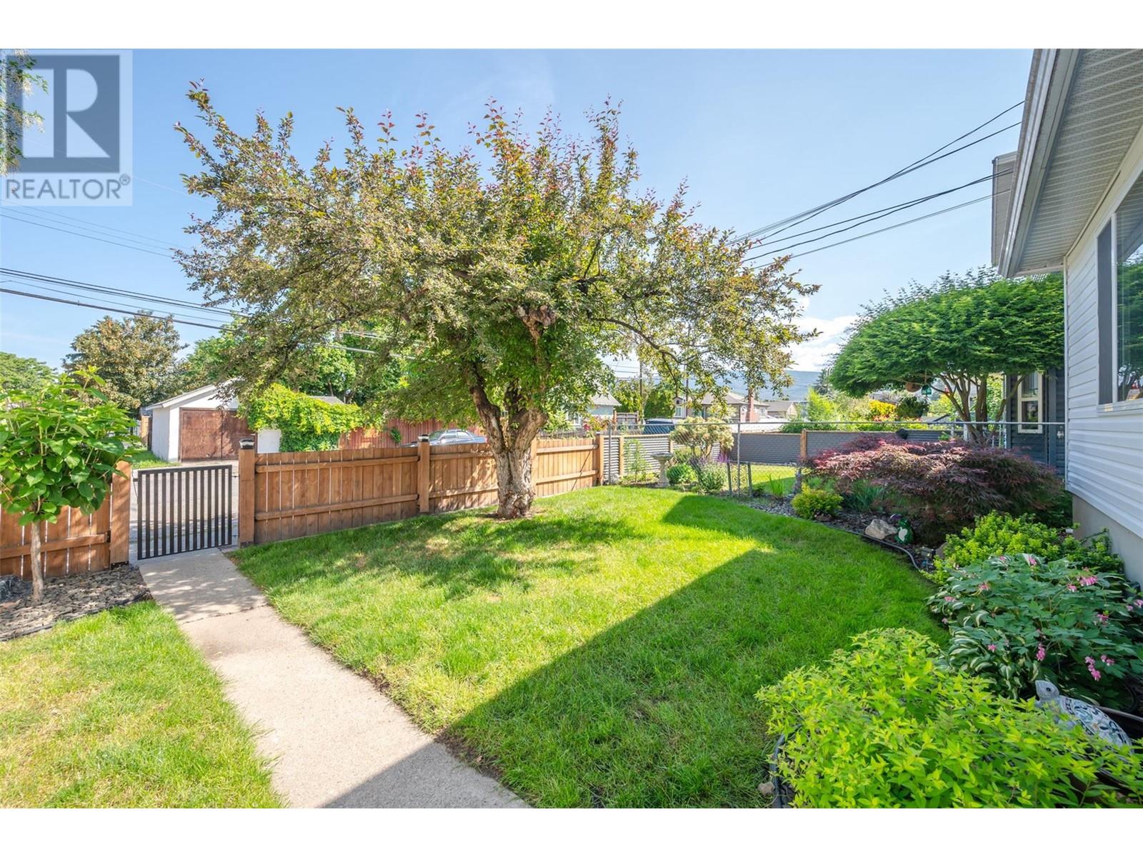 480 Orchard Avenue, Penticton, British Columbia  V2A 1Y2 - Photo 11 - 10351228