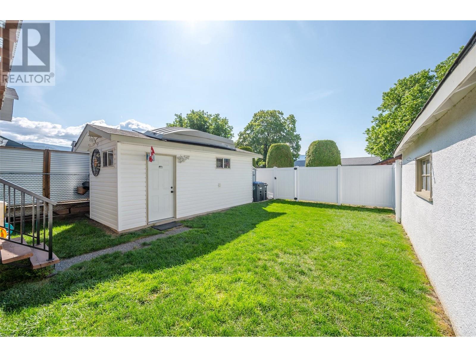 480 Orchard Avenue, Penticton, British Columbia  V2A 1Y2 - Photo 31 - 10351228