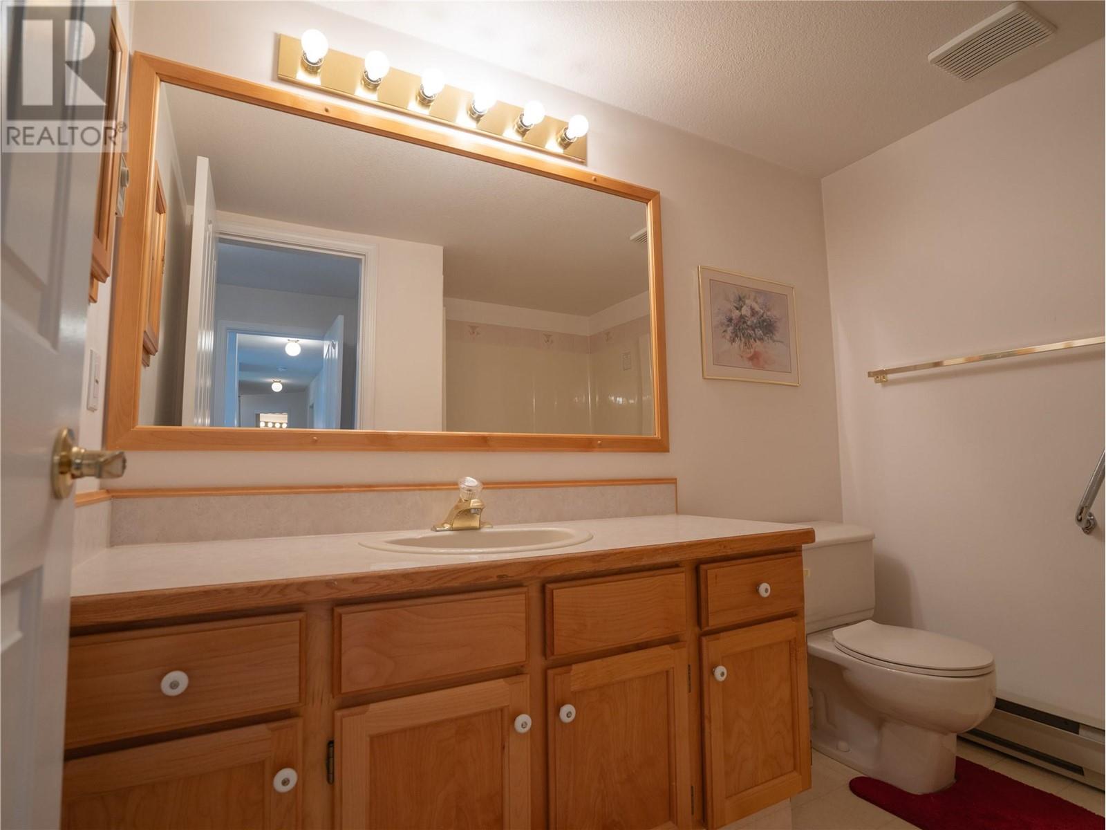 374 Winnipeg Street Unit# 308, Penticton, British Columbia  V2A 5M5 - Photo 12 - 10351126
