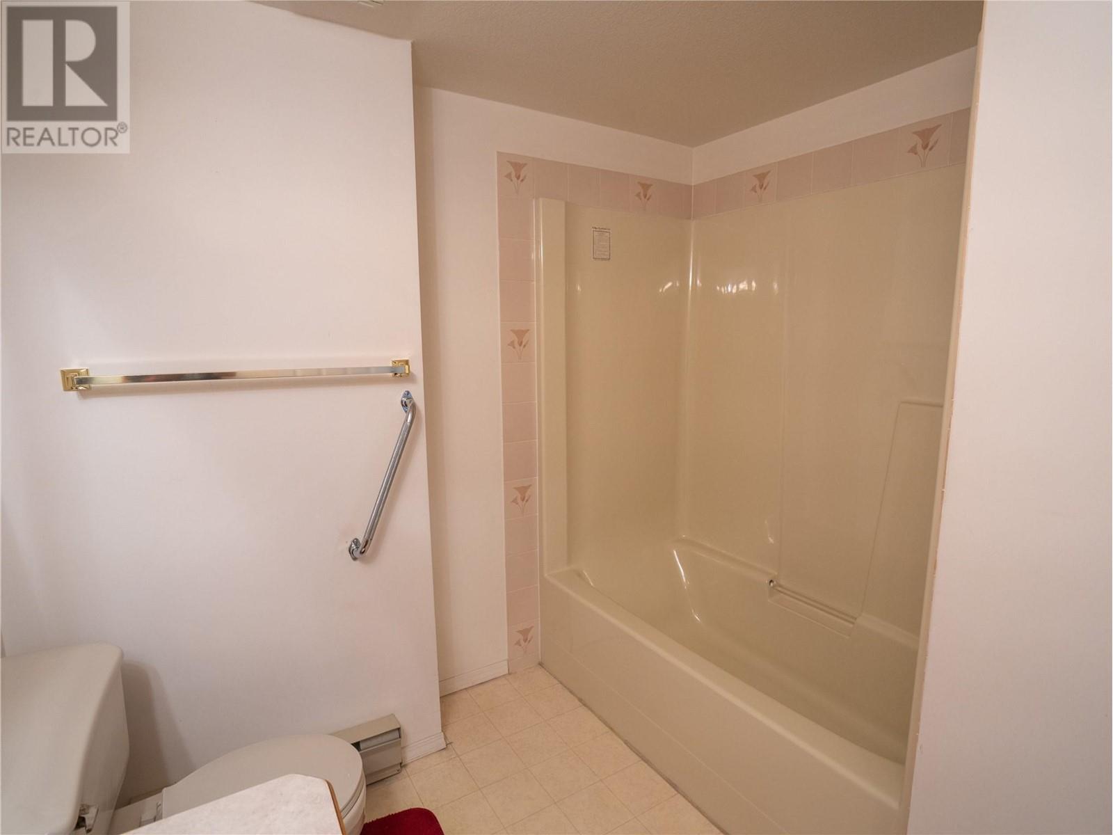 374 Winnipeg Street Unit# 308, Penticton, British Columbia  V2A 5M5 - Photo 13 - 10351126
