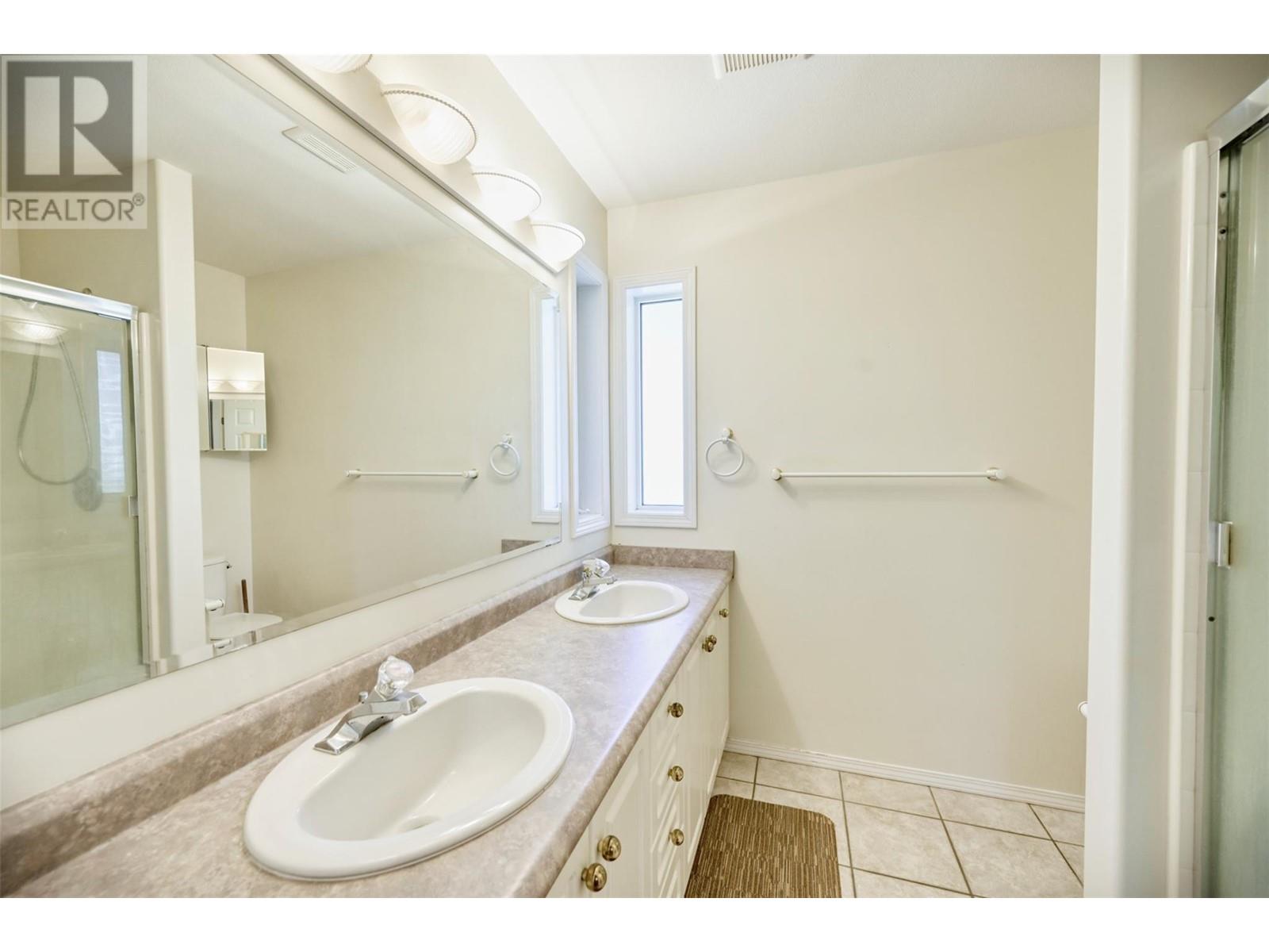 28 Sandpiper Place, Osoyoos, British Columbia  V0H 1V5 - Photo 13 - 10351031