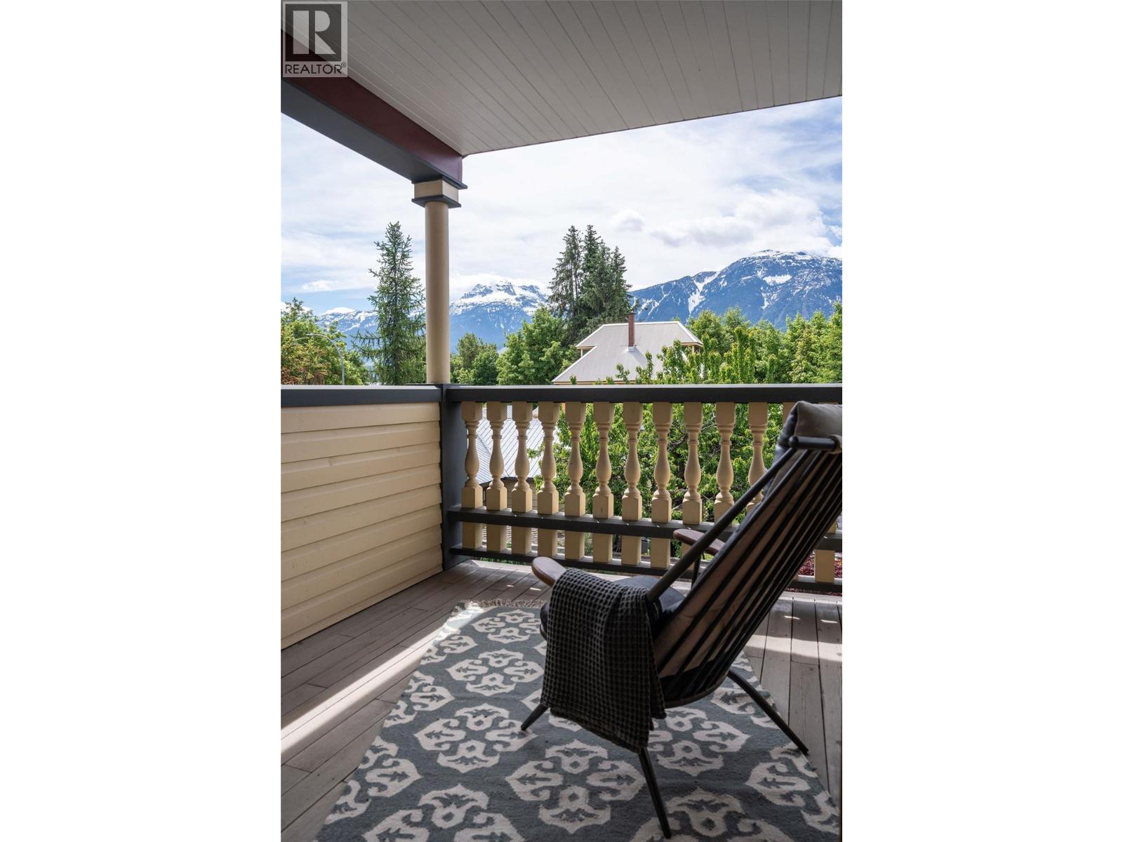 805 & 815 Mackenzie Avenue, Revelstoke, British Columbia  V0E 2S0 - Photo 28 - 10351017