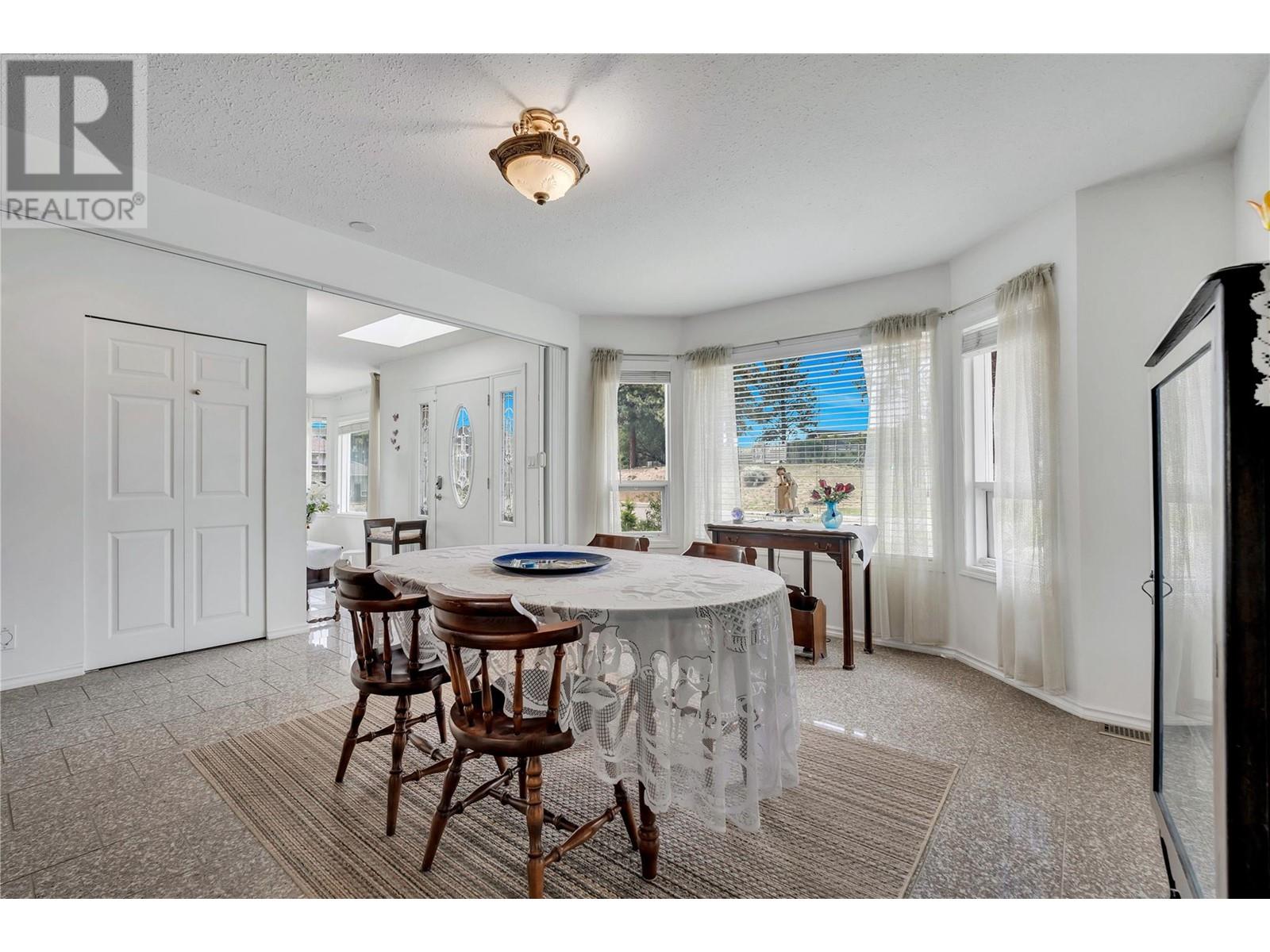 123 Evergreen Crescent, Penticton, British Columbia  V2A 8C5 - Photo 11 - 10351423