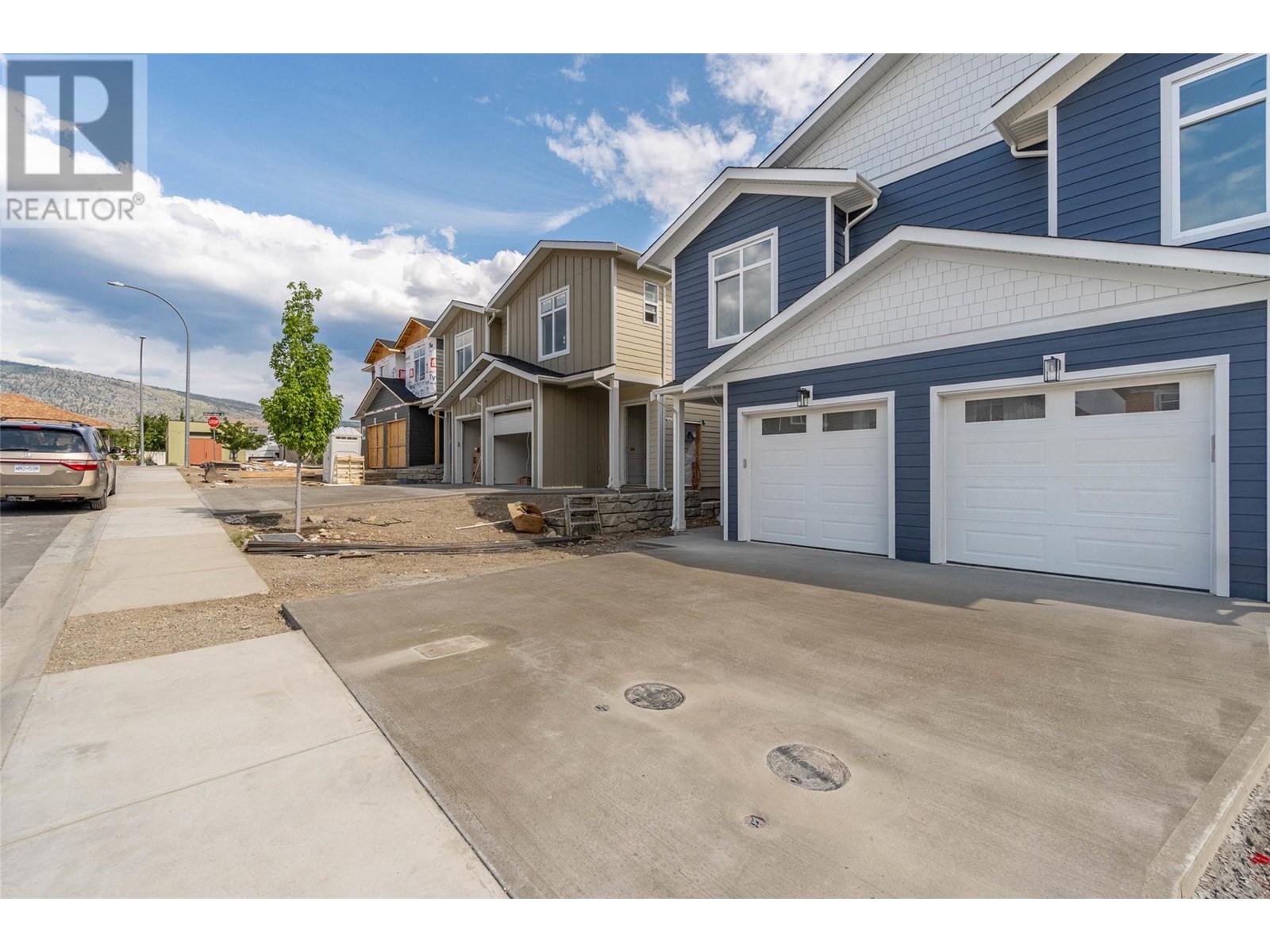 383 Chardonnay Avenue, Oliver, British Columbia  V0H 1T4 - Photo 2 - 10351044