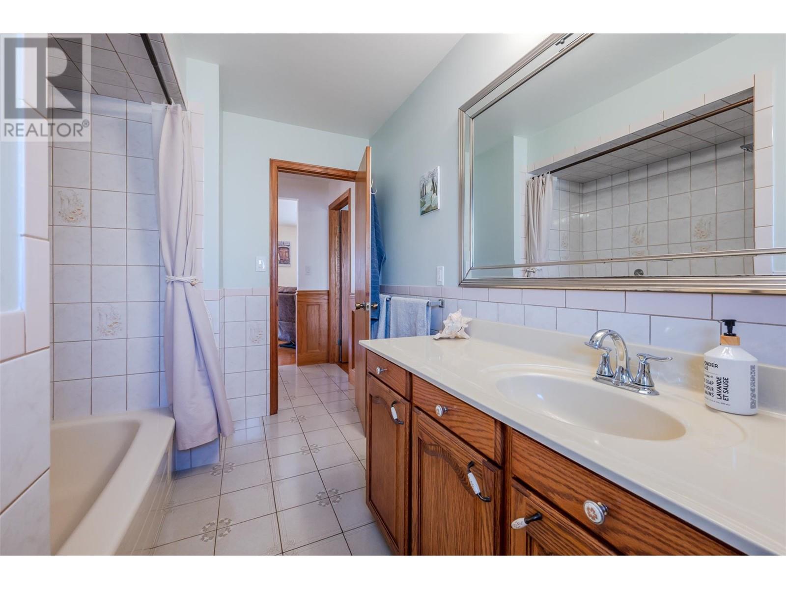 6639 Mountainview Drive, Oliver, British Columbia  V0H 1T4 - Photo 38 - 10351197