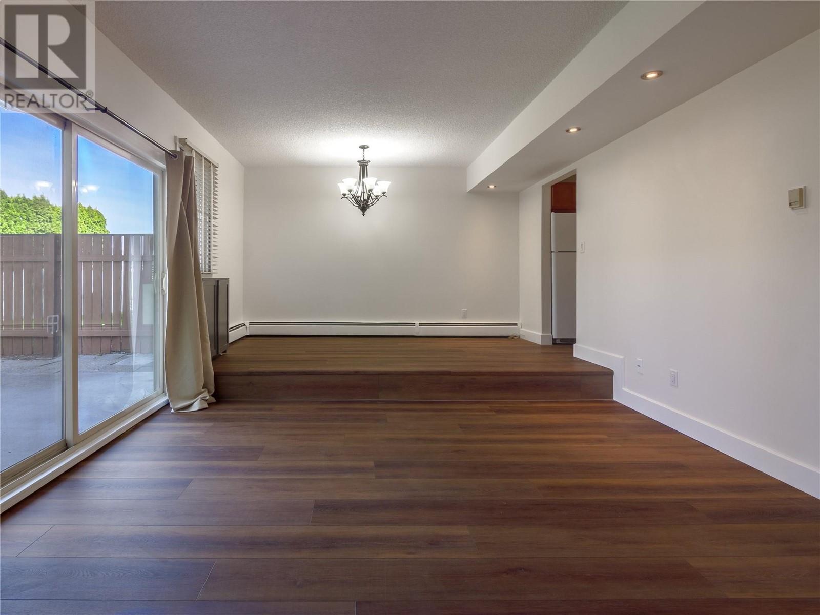 310 Yorkton Avenue Unit# 1, Penticton, British Columbia  V2A 6Z8 - Photo 3 - 10351413
