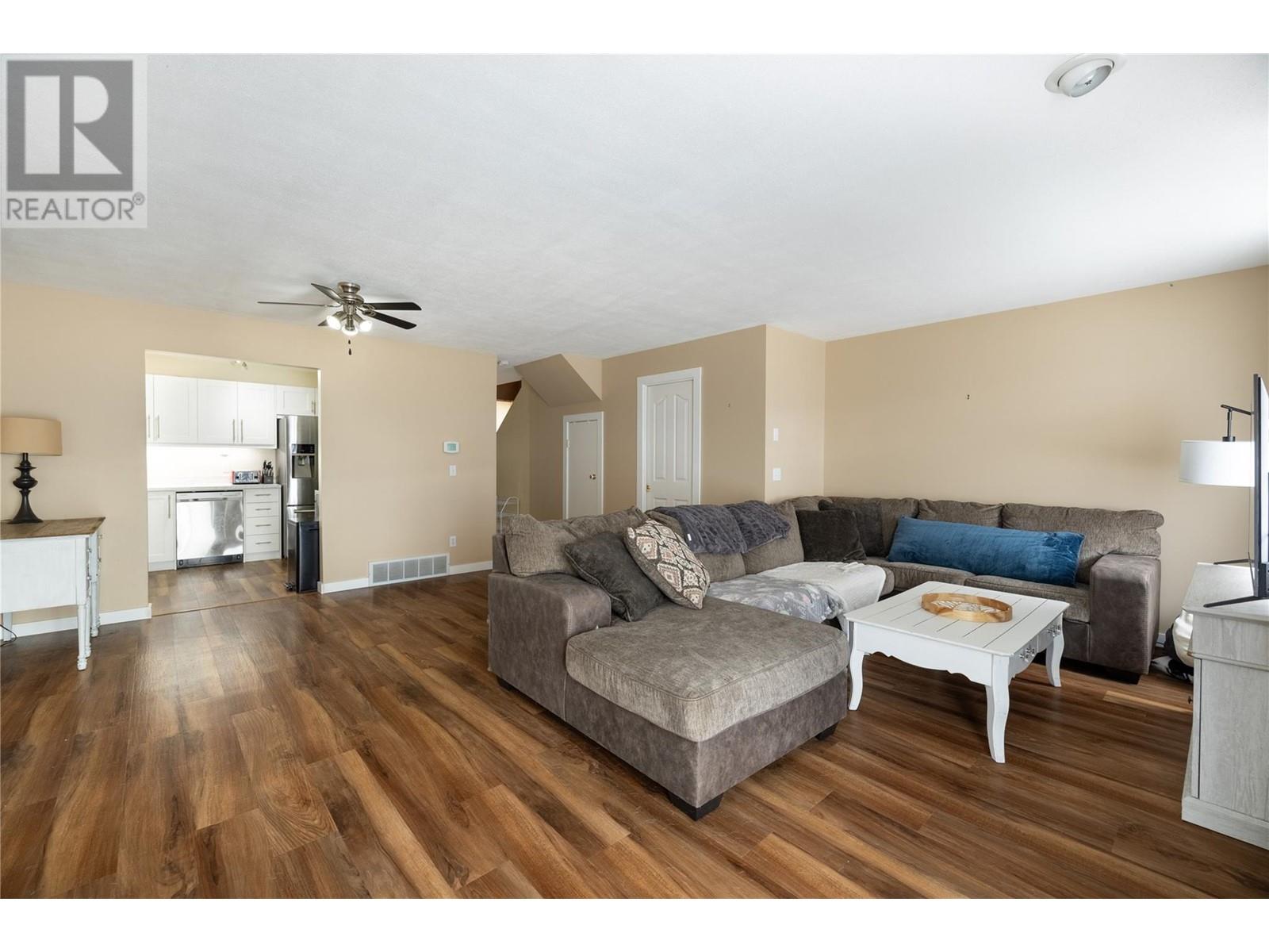 2156 Bessette Street Unit# 12, Lumby, British Columbia  V0E 2G0 - Photo 9 - 10351499