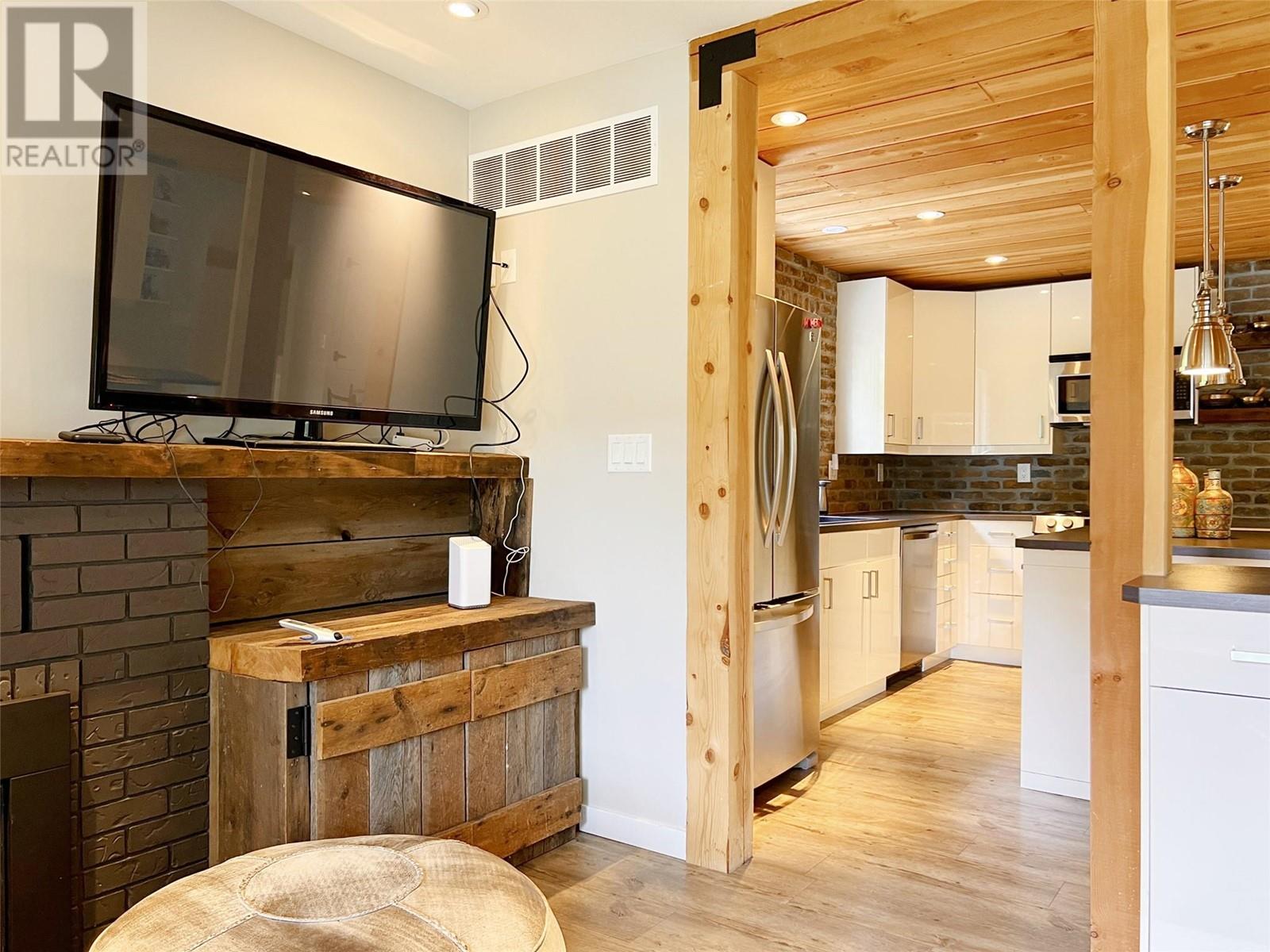 7509 Higgin Avenue, Summerland, British Columbia  V0H 1Z6 - Photo 17 - 10351115