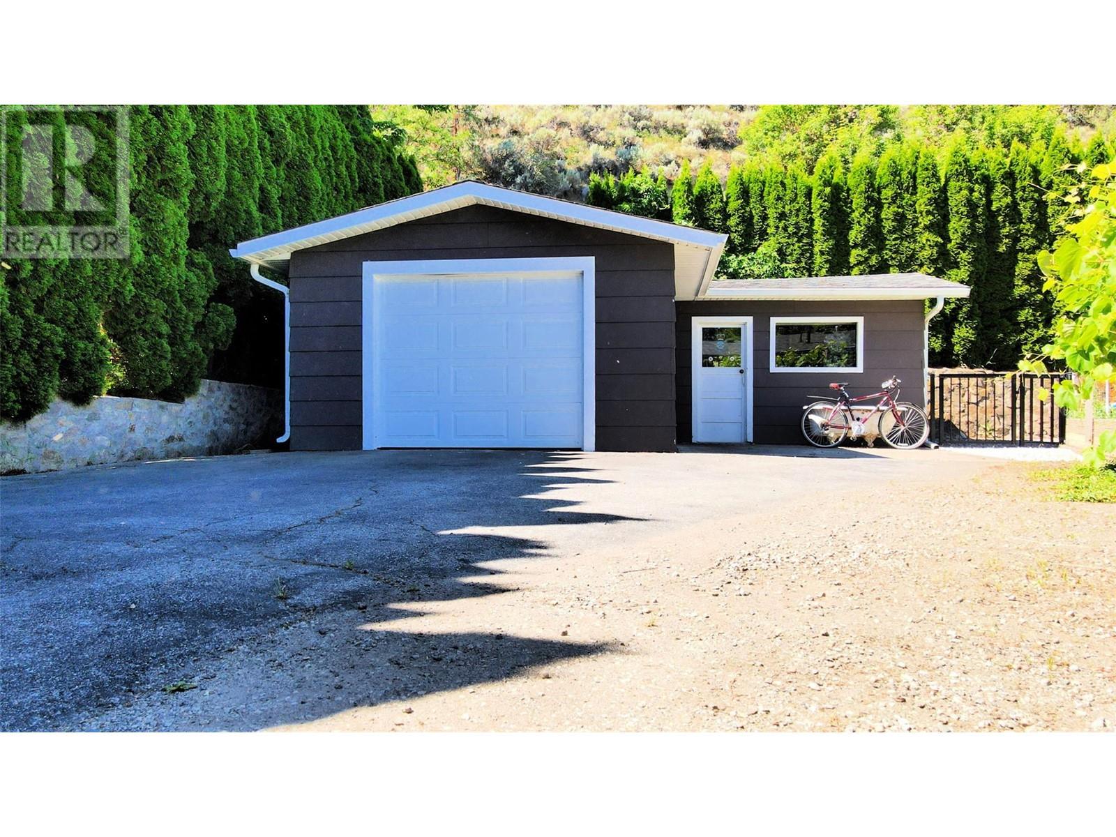 7509 Higgin Avenue, Summerland, British Columbia  V0H 1Z6 - Photo 50 - 10351115