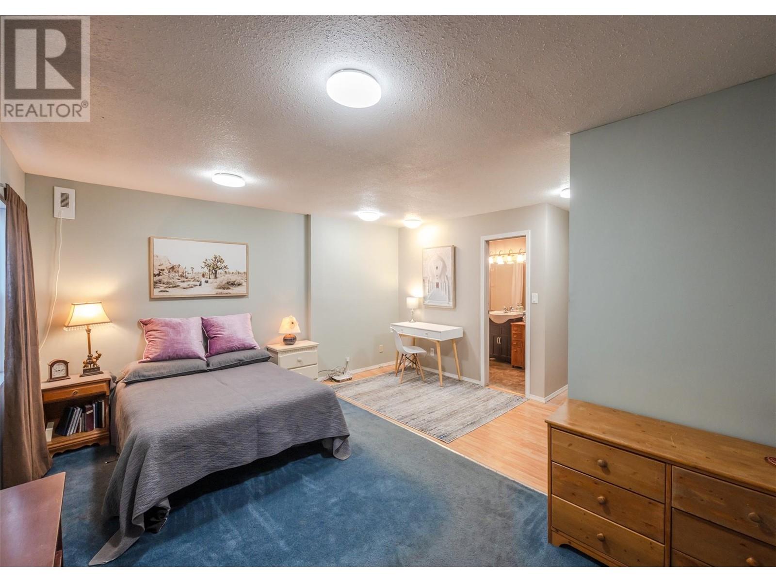 6404 Spartan Street, Oliver, British Columbia  V0H 1T6 - Photo 16 - 10351564