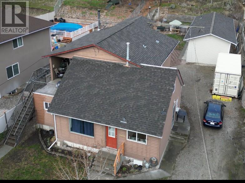 6404 Spartan Street, Oliver, British Columbia  V0H 1T6 - Photo 2 - 10351564