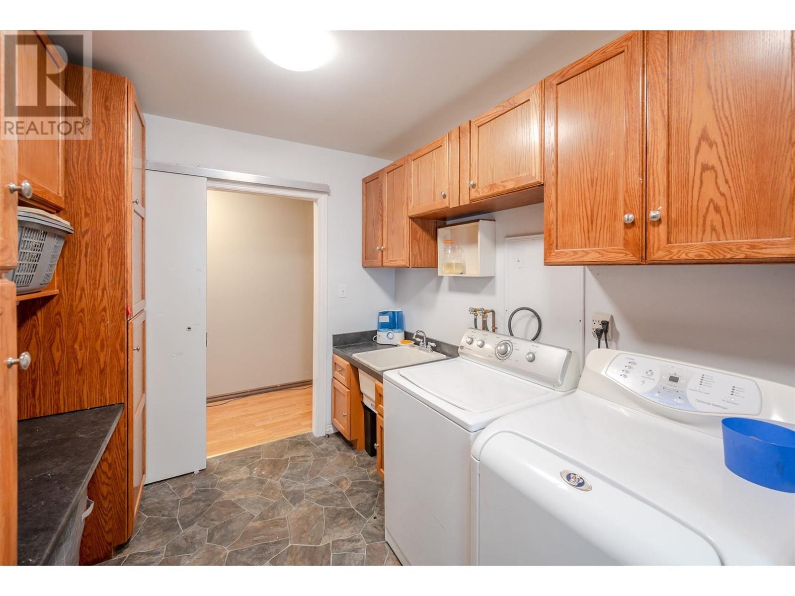 6404 Spartan Street, Oliver, British Columbia  V0H 1T6 - Photo 23 - 10351564