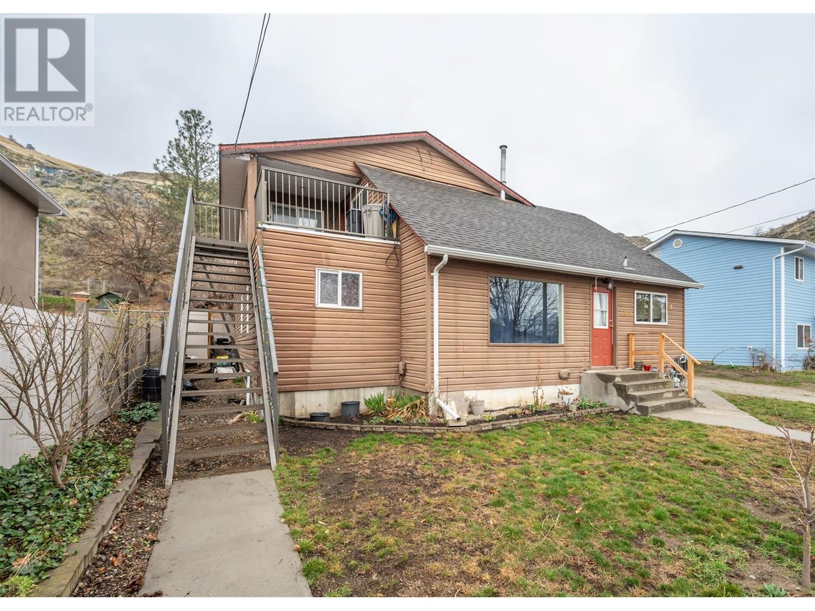6404 Spartan Street, Oliver, British Columbia  V0H 1T6 - Photo 3 - 10351564