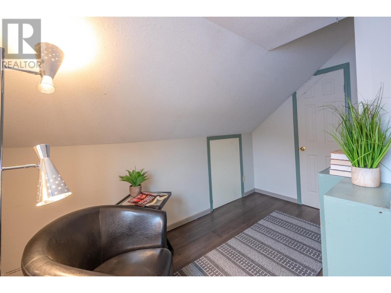 6404 Spartan Street, Oliver, British Columbia  V0H 1T6 - Photo 31 - 10351564