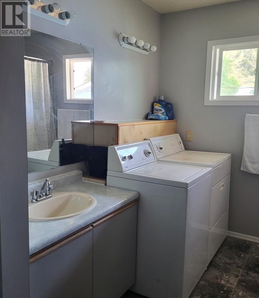 6404 Spartan Street, Oliver, British Columbia  V0H 1T6 - Photo 47 - 10351564