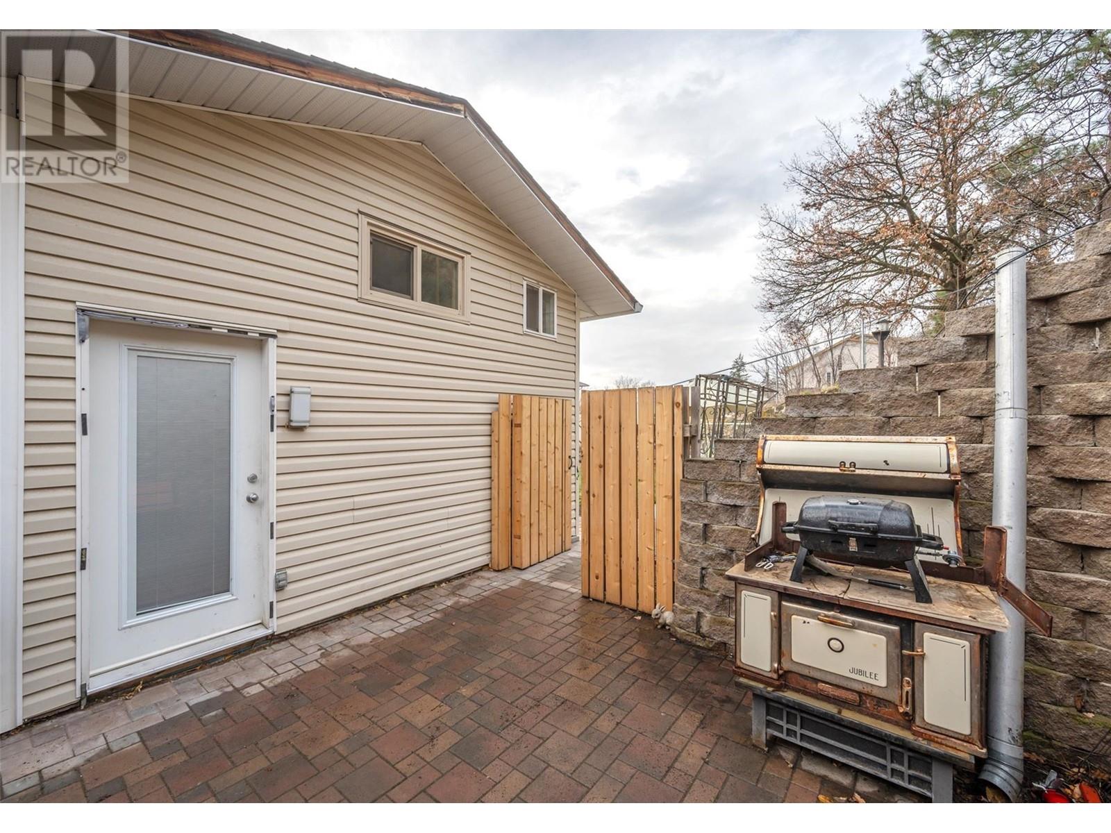 6404 Spartan Street, Oliver, British Columbia  V0H 1T6 - Photo 53 - 10351564