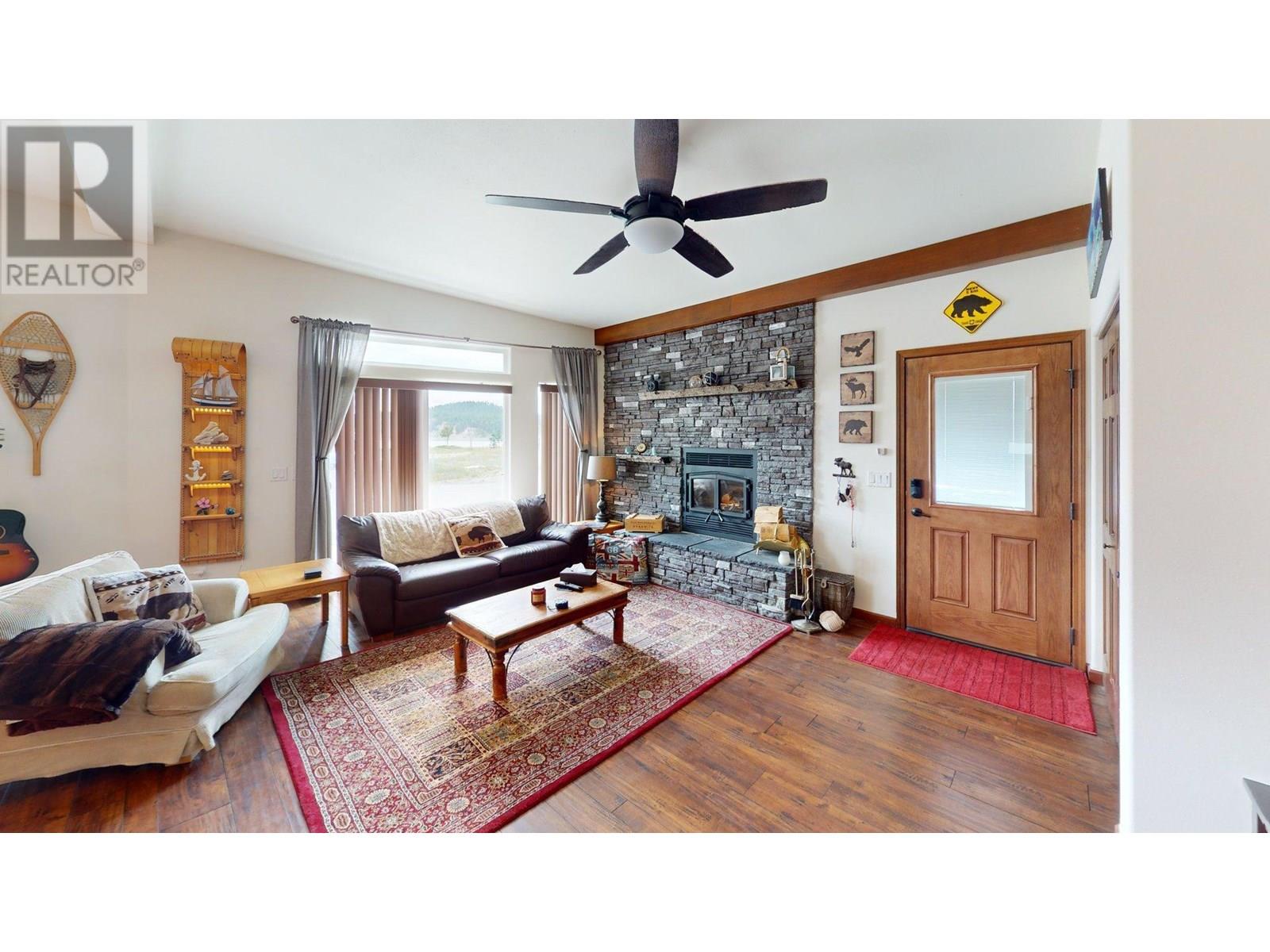 1695 Koocanusa Lake Drive, Newgate, British Columbia  V0B 1T5 - Photo 37 - 10351321