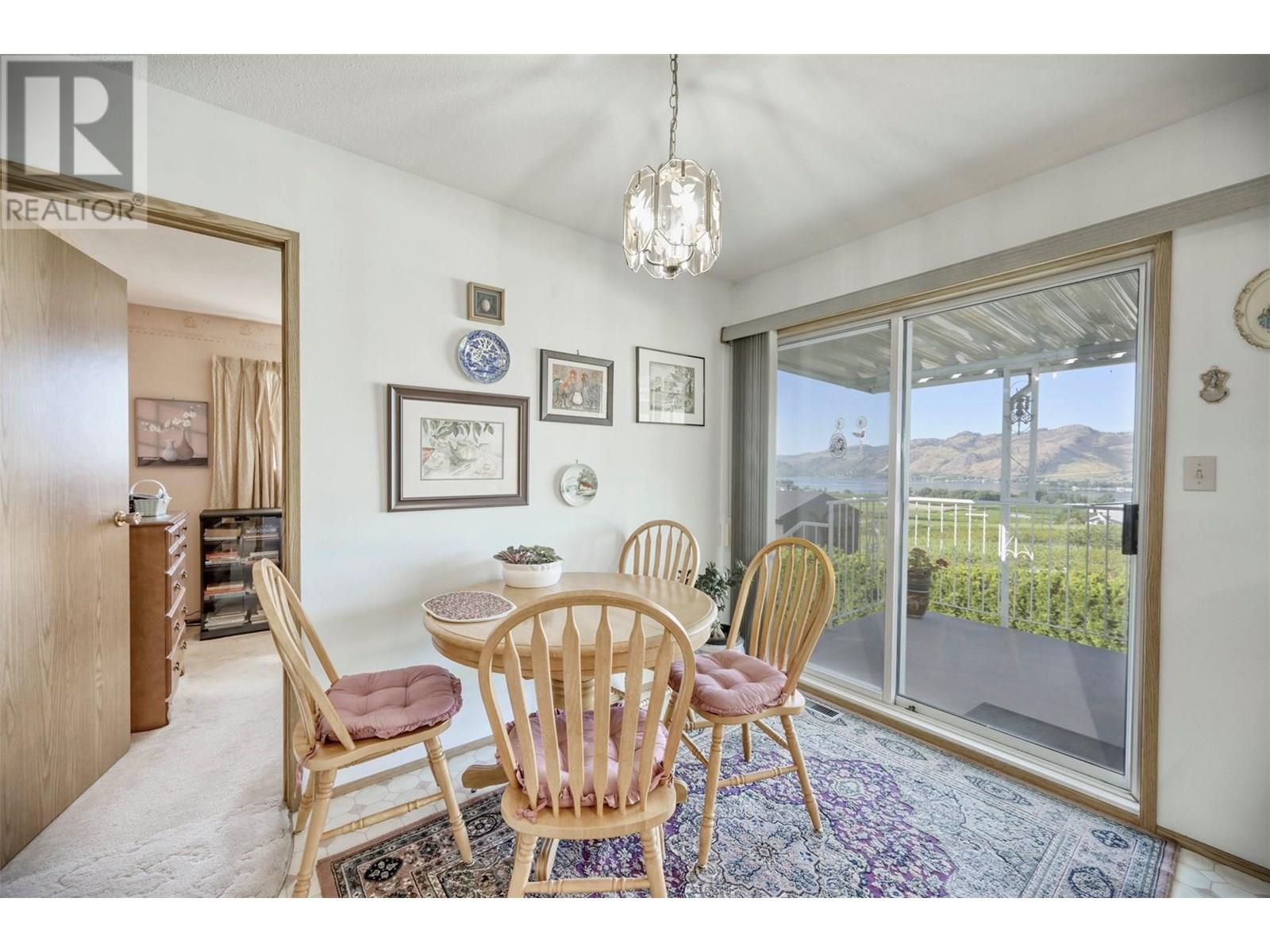 2507 30th Avenue, Osoyoos, British Columbia  V0H 1V6 - Photo 5 - 10351407