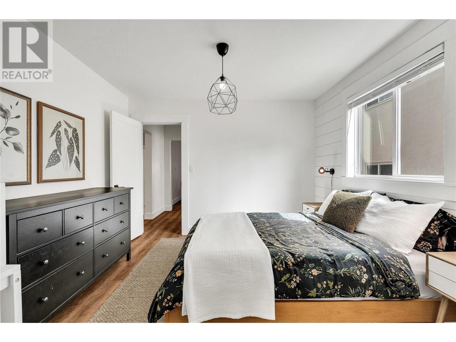 351 Eckhardt Avenue E, Penticton, British Columbia  V2A 1Z7 - Photo 18 - 10351693