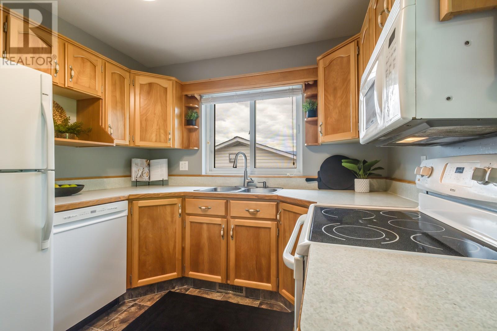 17333 Snow Avenue Unit# 2, Summerland, British Columbia  V0H 1Z6 - Photo 12 - 10351211