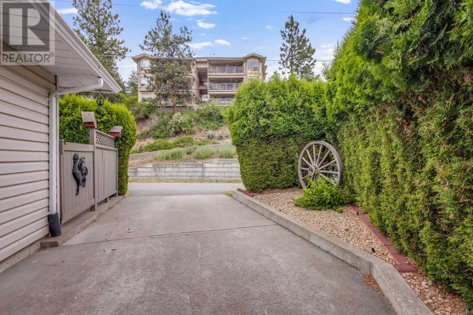 17333 Snow Avenue Unit# 2, Summerland, British Columbia  V0H 1Z6 - Photo 35 - 10351211