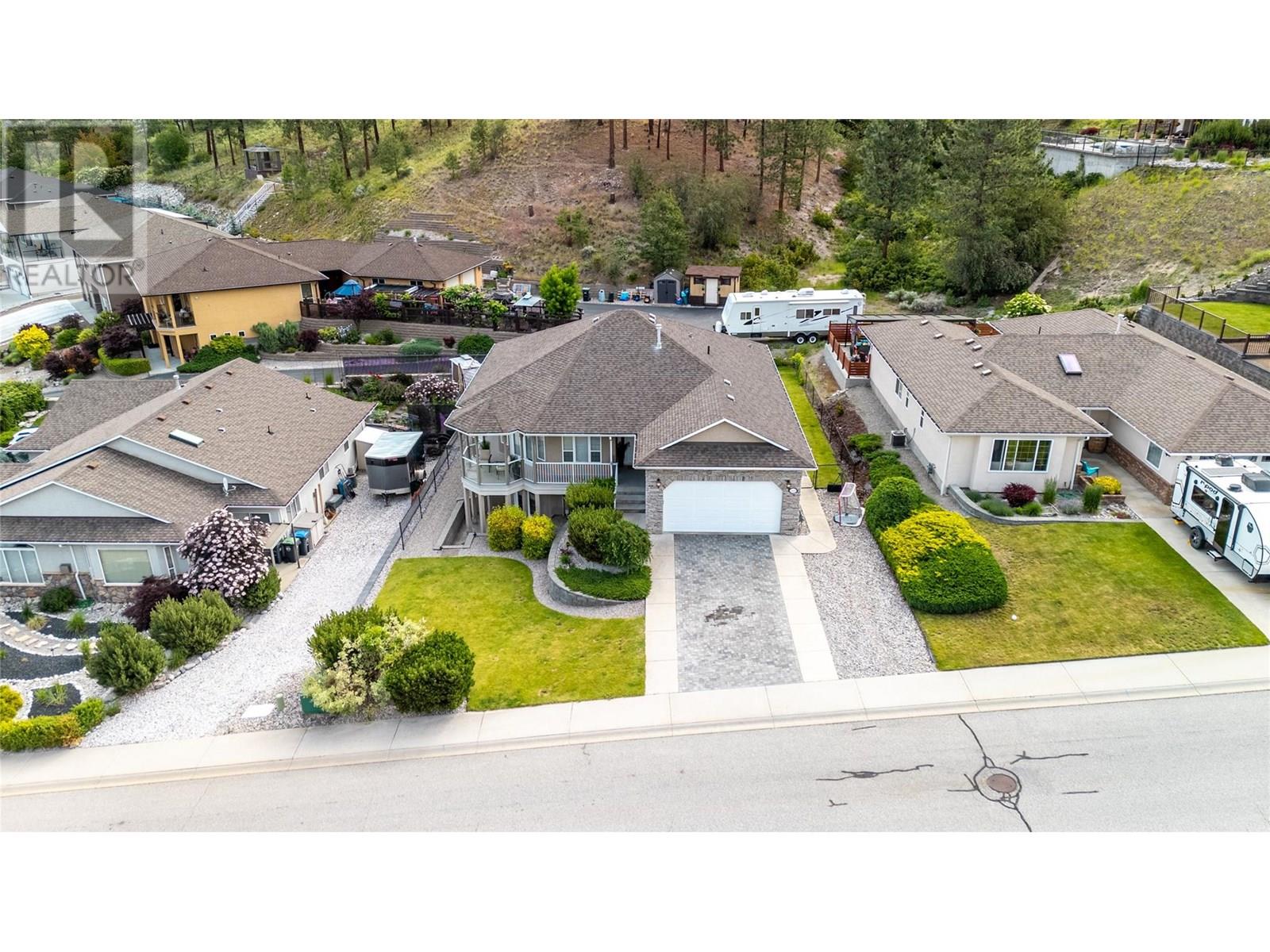2956 Evergreen Drive, Penticton, British Columbia  V2A 9A8 - Photo 47 - 10351743