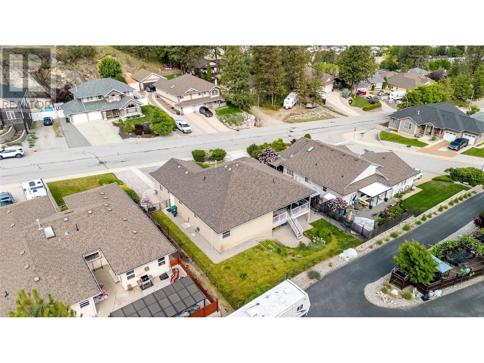 2956 Evergreen Drive, Penticton, British Columbia  V2A 9A8 - Photo 52 - 10351743