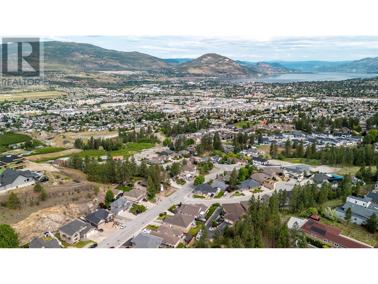 2956 Evergreen Drive, Penticton, British Columbia  V2A 9A8 - Photo 54 - 10351743