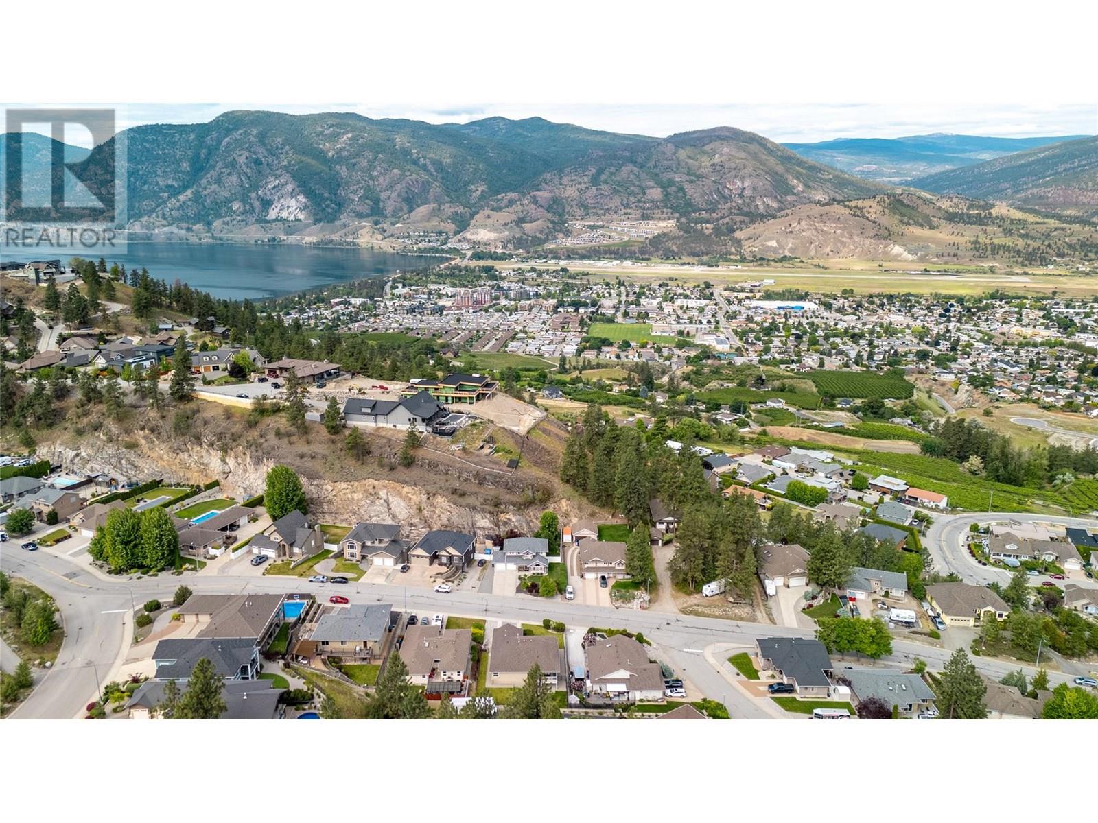 2956 Evergreen Drive, Penticton, British Columbia  V2A 9A8 - Photo 55 - 10351743