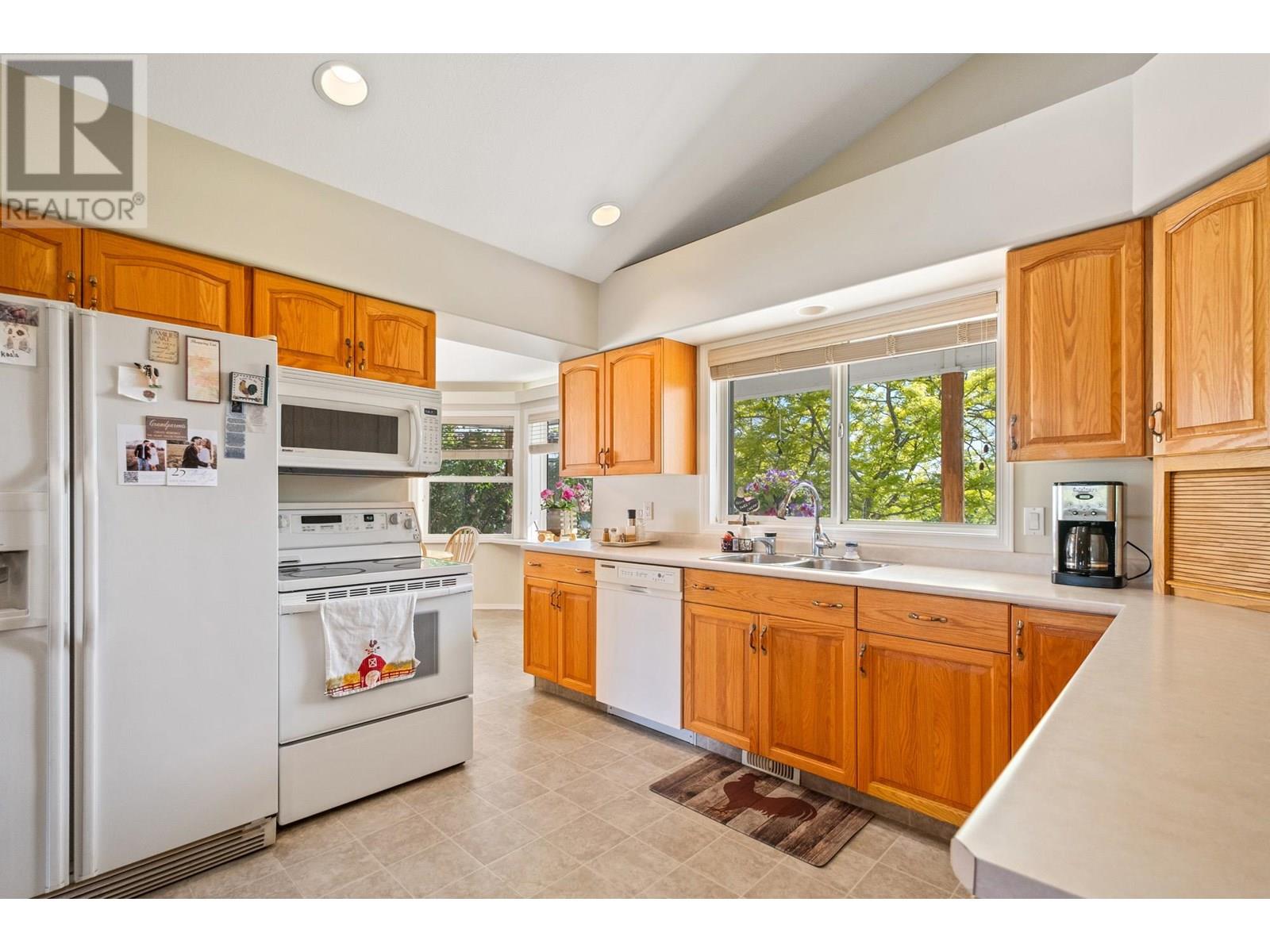 850 Fortune Road, Spallumcheen, British Columbia  V0E 1V0 - Photo 24 - 10350469