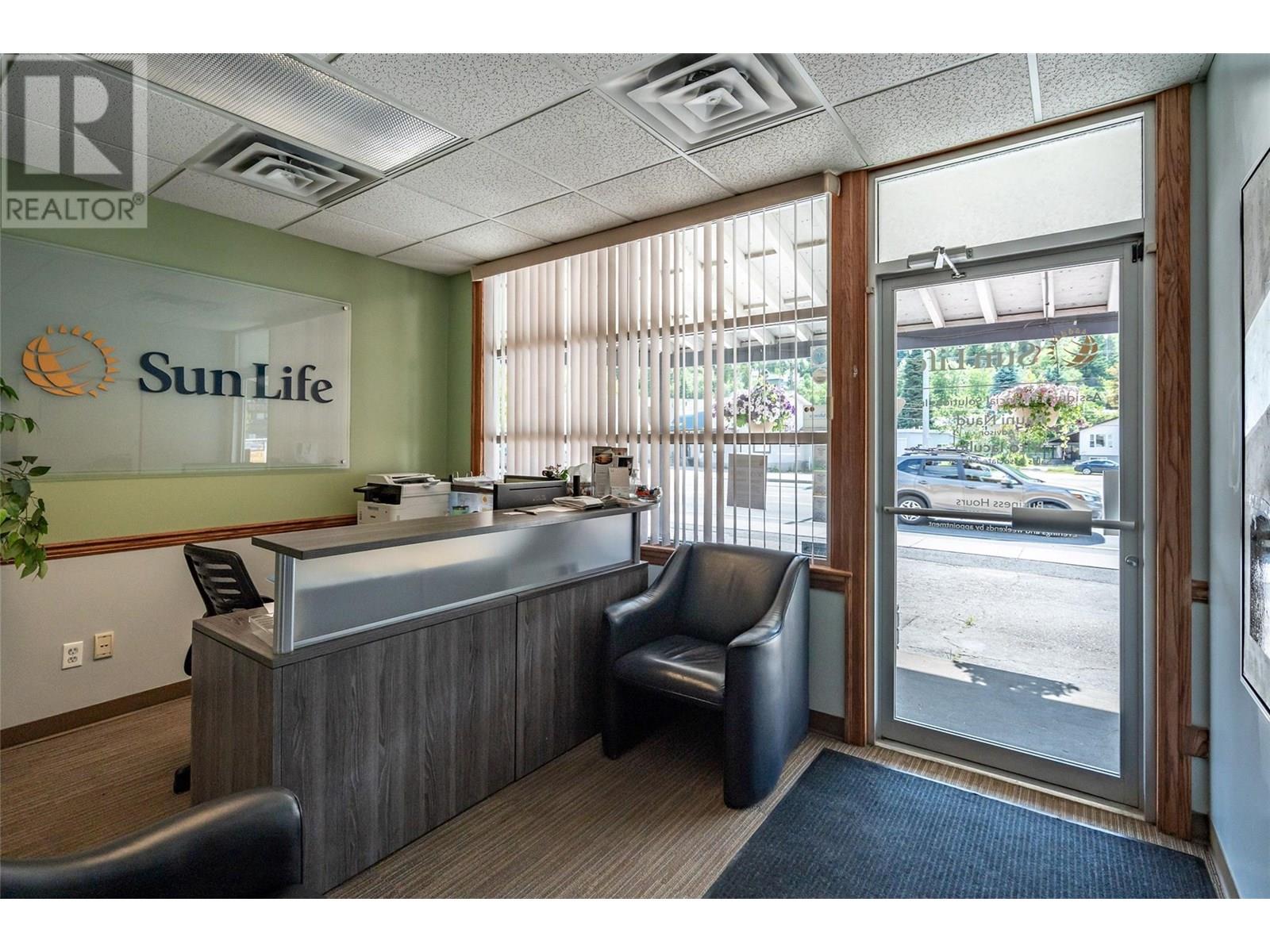 1451 Columbia Avenue, Castlegar, British Columbia  V1N 1H8 - Photo 36 - 10351656