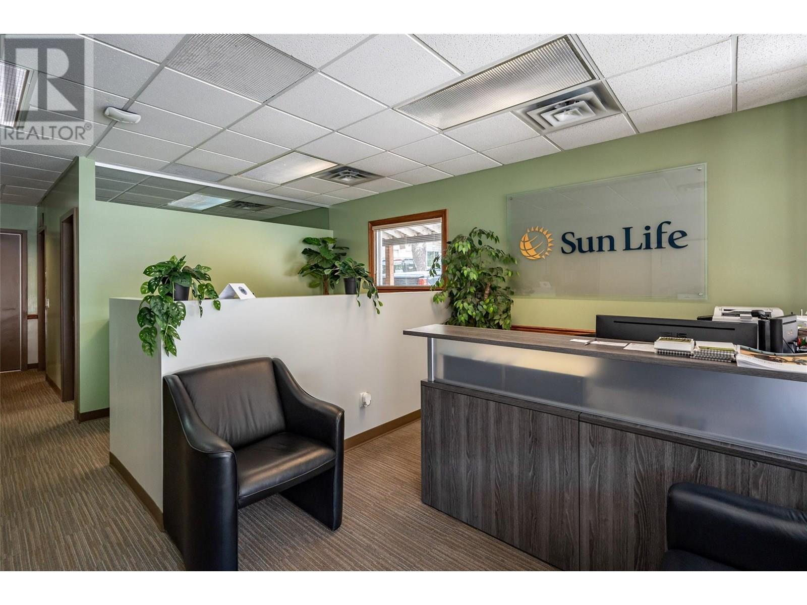 1451 Columbia Avenue, Castlegar, British Columbia  V1N 1H8 - Photo 37 - 10351656