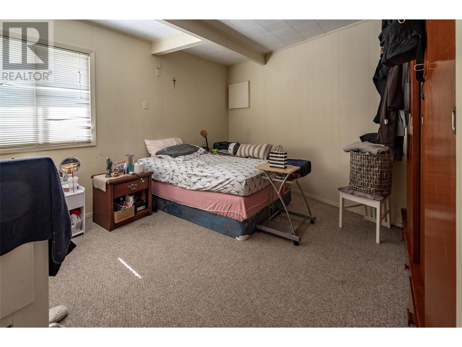 1451 Columbia Avenue, Castlegar, British Columbia  V1N 1H8 - Photo 76 - 10351656