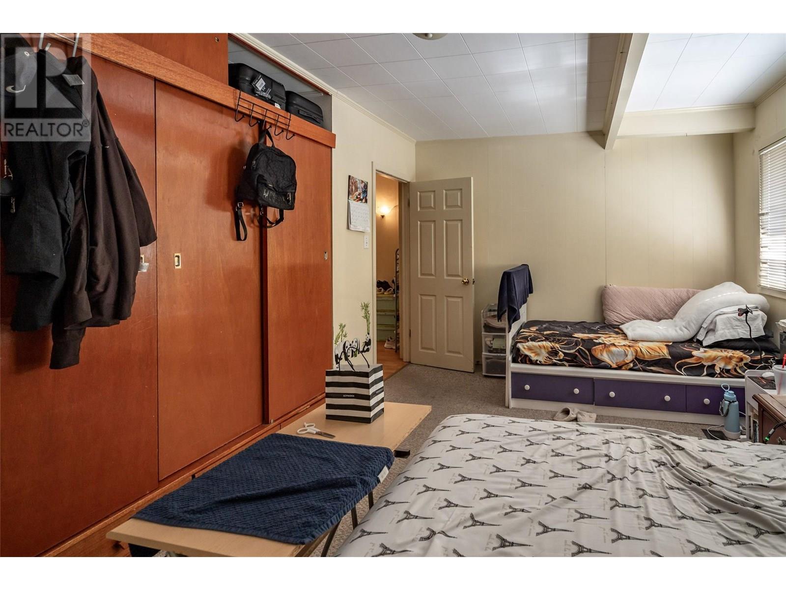 1451 Columbia Avenue, Castlegar, British Columbia  V1N 1H8 - Photo 77 - 10351656