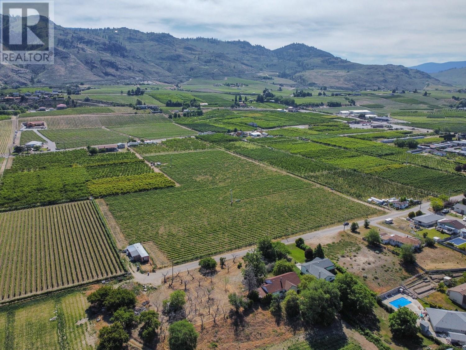 7010 Tamarack Drive, Osoyoos, British Columbia  V0H 1V3 - Photo 30 - 10351371