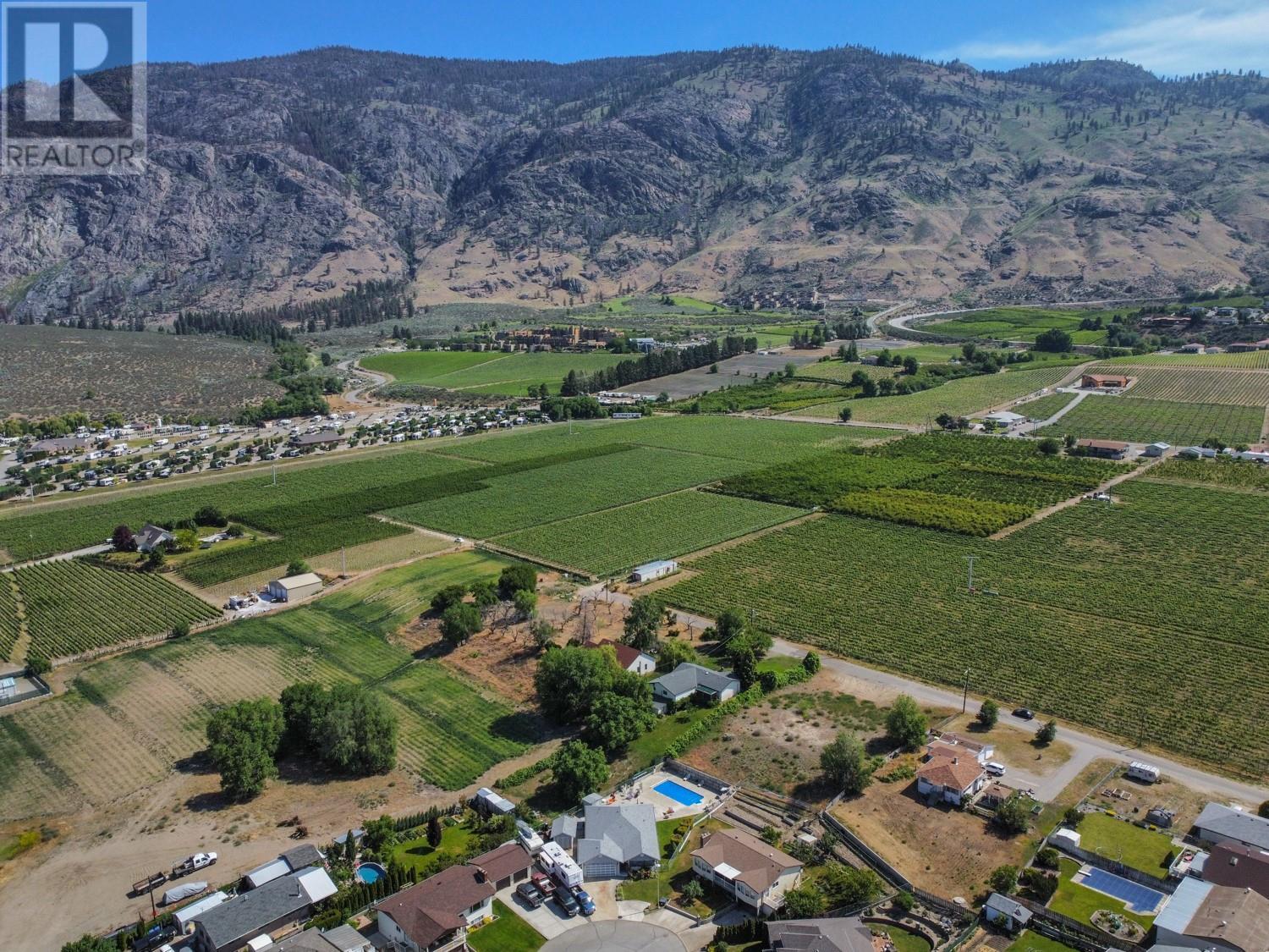 7010 Tamarack Drive, Osoyoos, British Columbia  V0H 1V3 - Photo 32 - 10351371