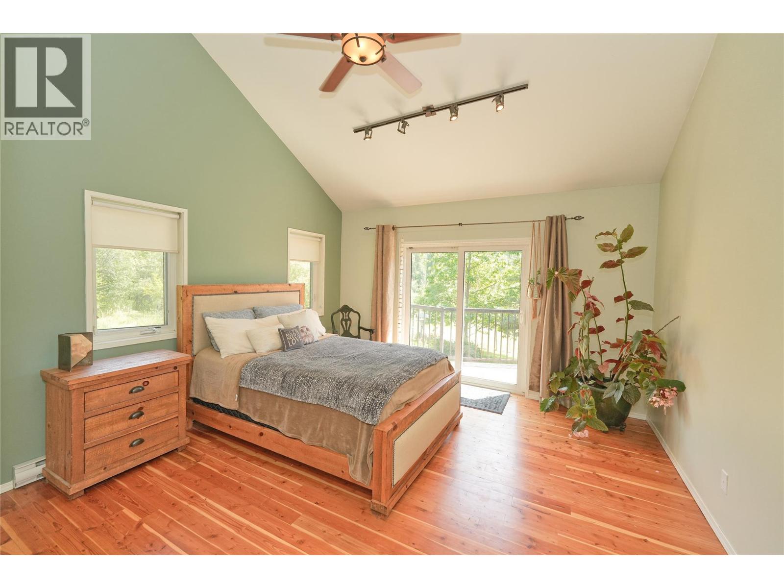 6702 Appledale Lower Road, Winlaw, British Columbia  V0G 2J0 - Photo 18 - 10351339