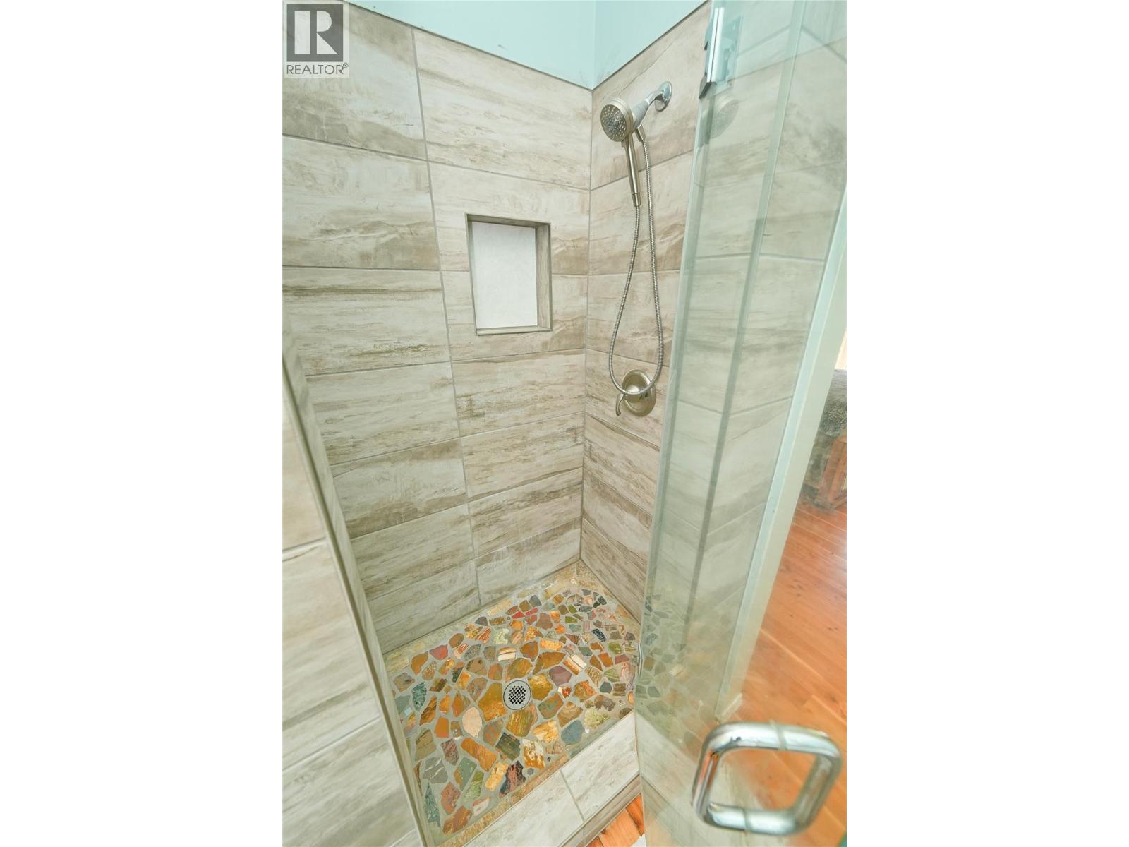 6702 Appledale Lower Road, Winlaw, British Columbia  V0G 2J0 - Photo 20 - 10351339