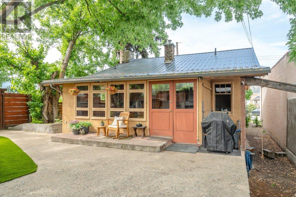 396 Van Horne Street, Penticton, British Columbia  V2A 4K5 - Photo 30 - 10351816