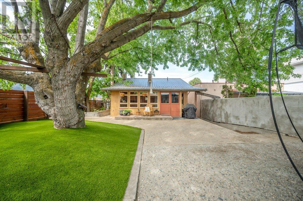 396 Van Horne Street, Penticton, British Columbia  V2A 4K5 - Photo 33 - 10351816