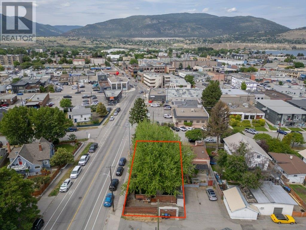 396 Van Horne Street, Penticton, British Columbia  V2A 4K5 - Photo 6 - 10351816