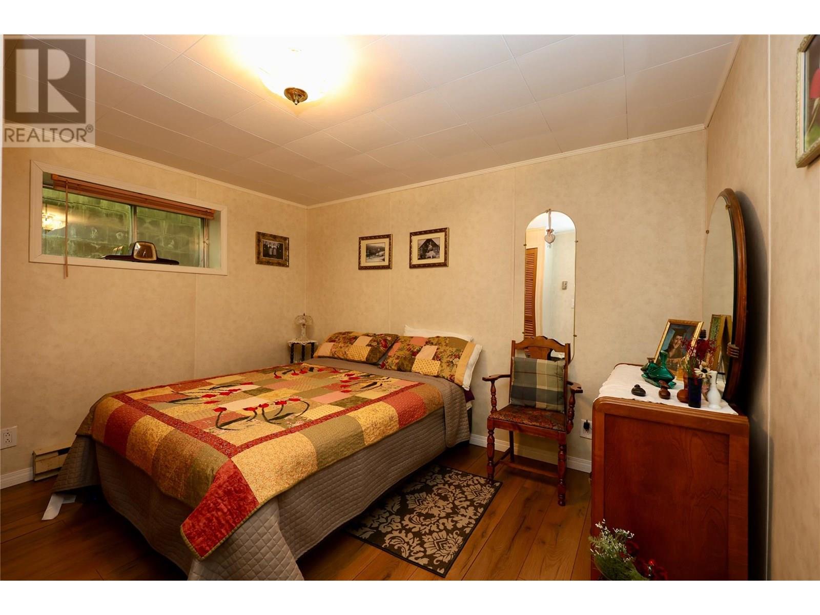 3361 & 3365 95 Highway, Golden, British Columbia  V0A 1L0 - Photo 41 - 10351776