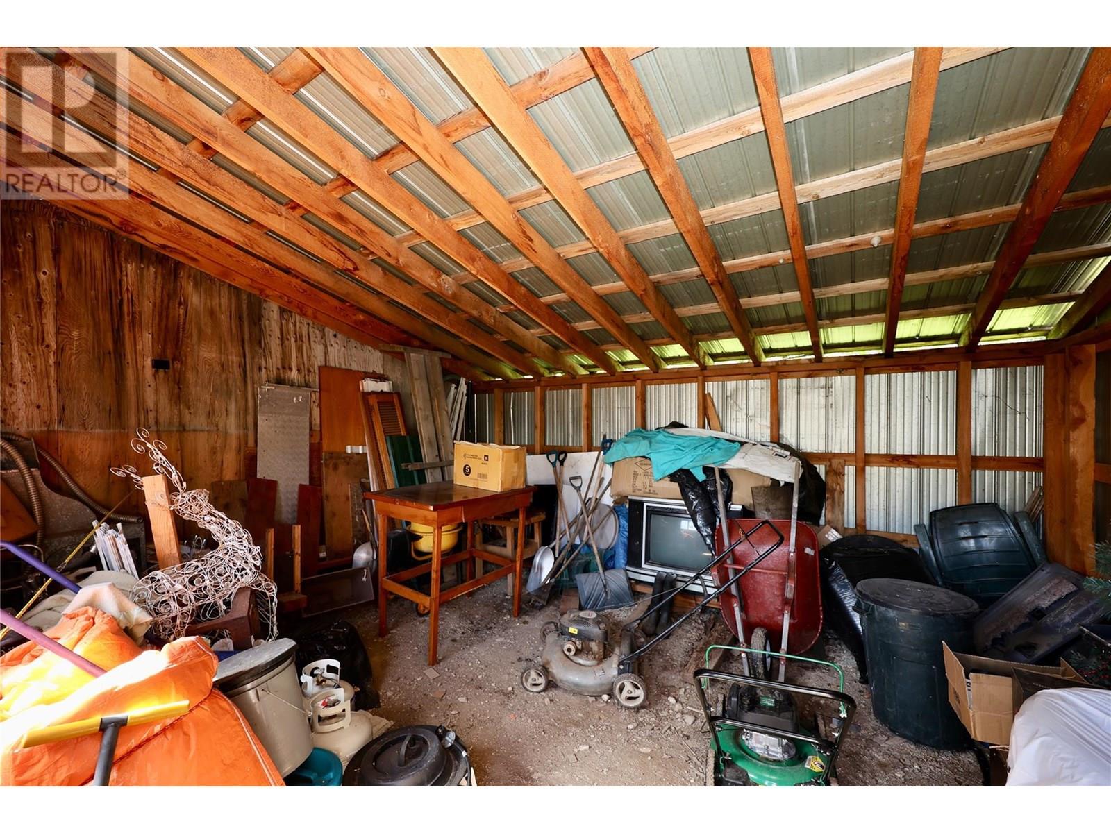 3361 & 3365 95 Highway, Golden, British Columbia  V0A 1L0 - Photo 77 - 10351776