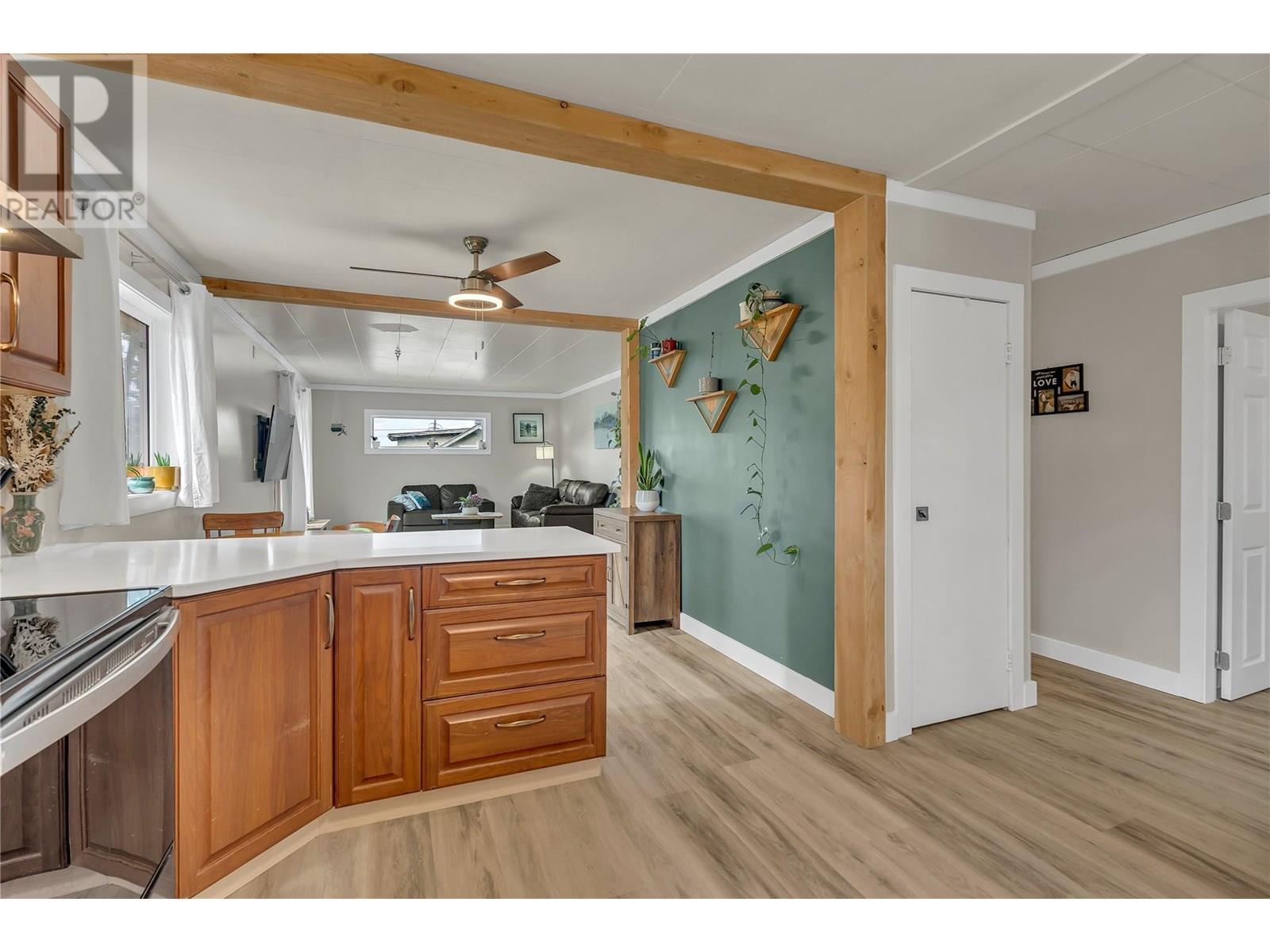 12401 Campbell Crescent, Summerland, British Columbia  V0H 1Z2 - Photo 4 - 10350902
