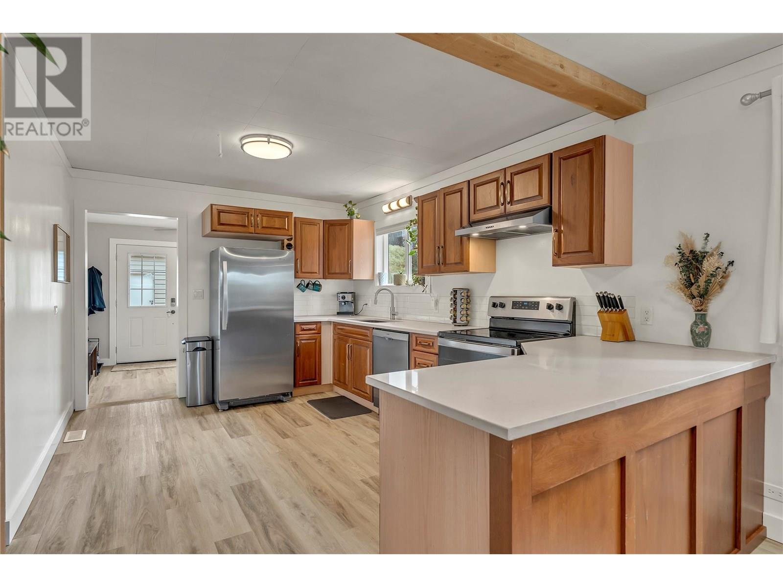 12401 Campbell Crescent, Summerland, British Columbia  V0H 1Z2 - Photo 7 - 10350902