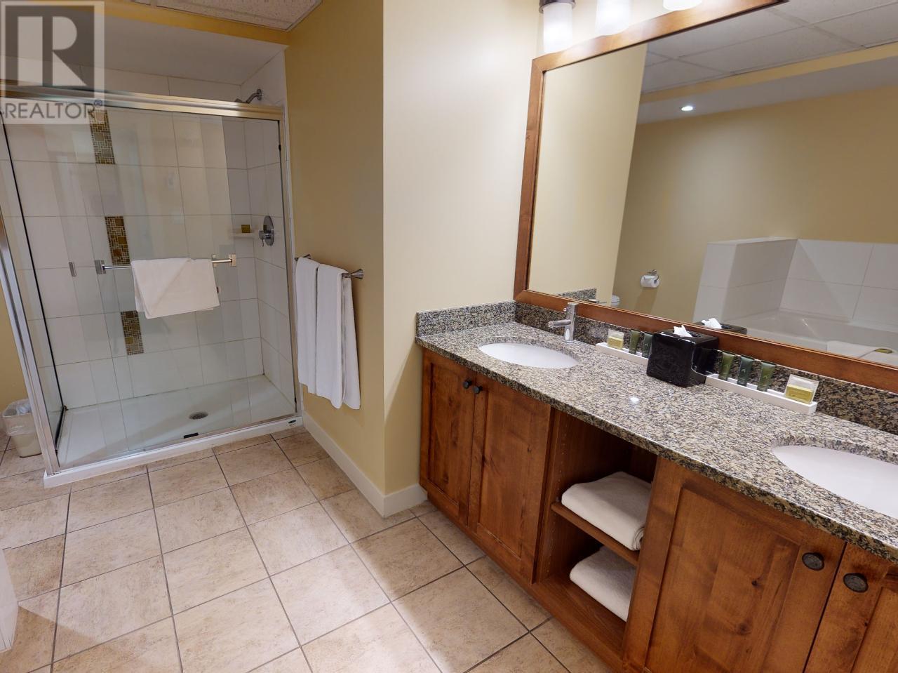 4200 Lakeshore Drive Unit# 320, Osoyoos, British Columbia  V0H 1V6 - Photo 8 - 10351777
