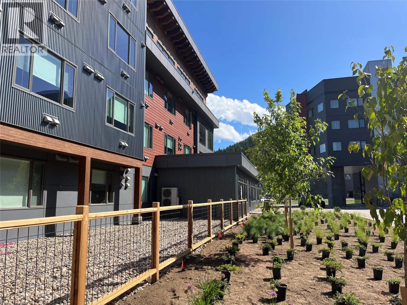 4280 Red Mountain Road Unit# 208, Rossland, British Columbia  V0G 1Y0 - Photo 50 - 10351408